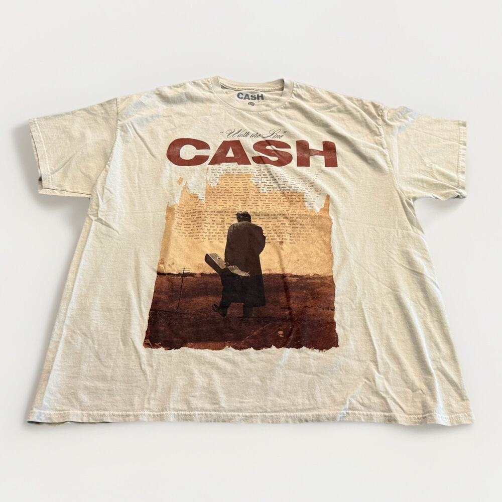 Johnny Cash Mens Oversized Beige Short Sleeve Walk the Line Lyric Graphic Size S